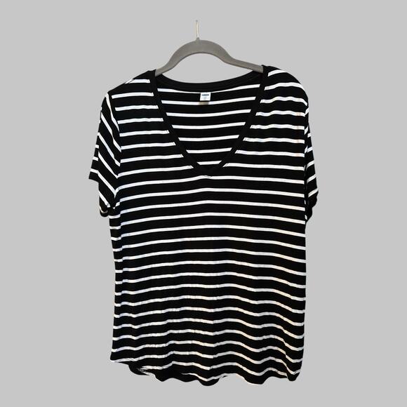 Old Navy Luxe Line Striped V Neck T Shirt Lightweight Ultra Soft Short Sleeve LG - Picture 1 of 8